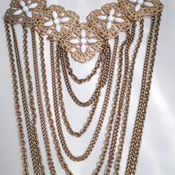 MULTI CHAINS GODDESS BIB NECKLACE - Picture 3 of 8